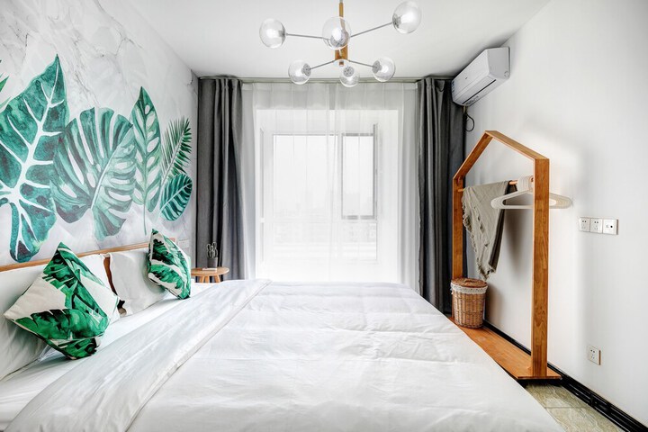 Room 9 of 22