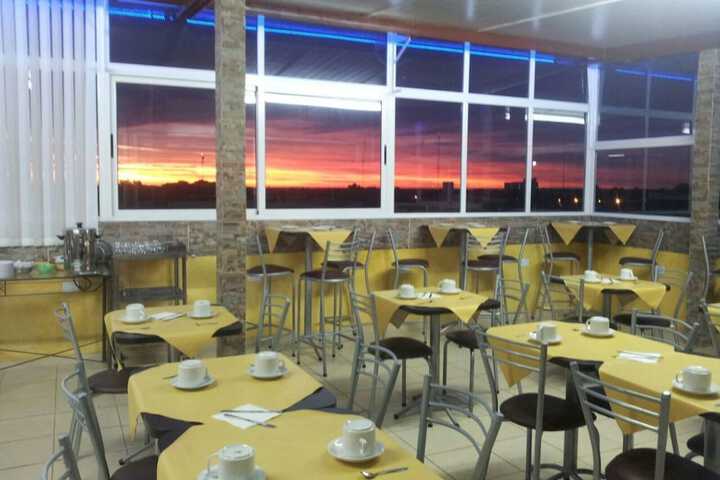 Breakfast/Coffee Service 42 of 60
