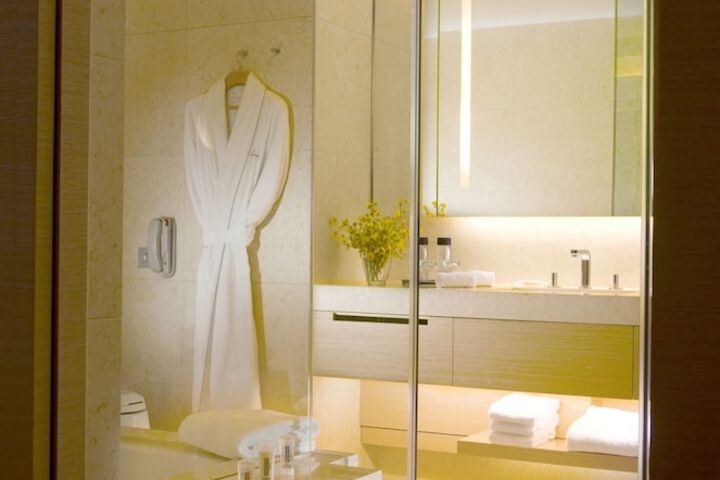Room 21 of 65