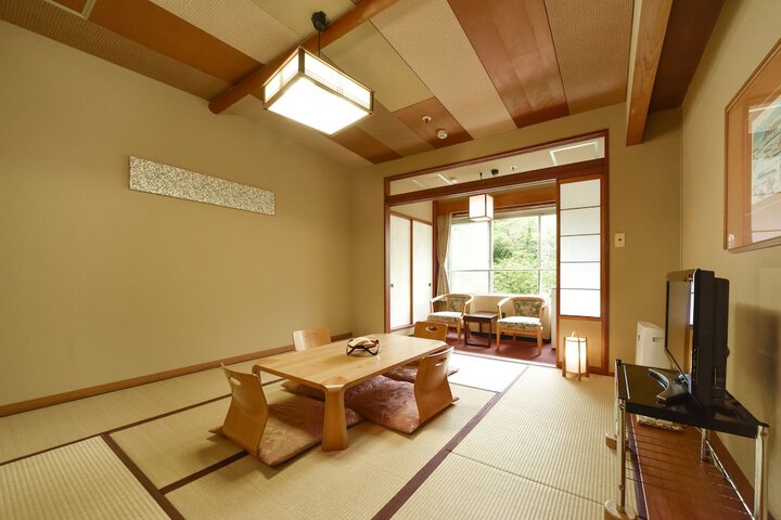 Room 12 of 58