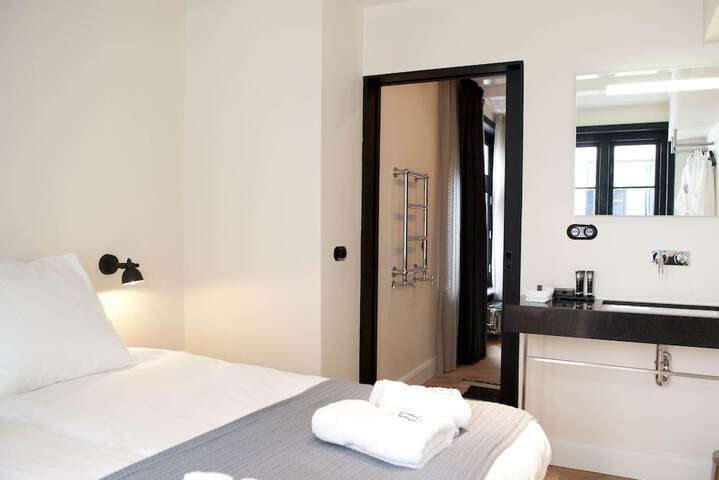 Room 18 of 56