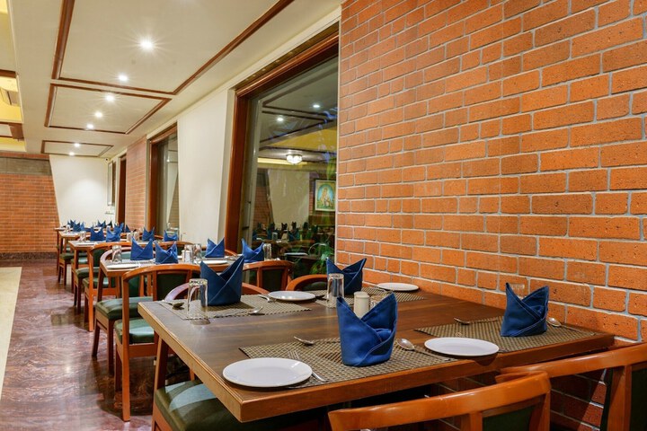 Dining 69 of 123