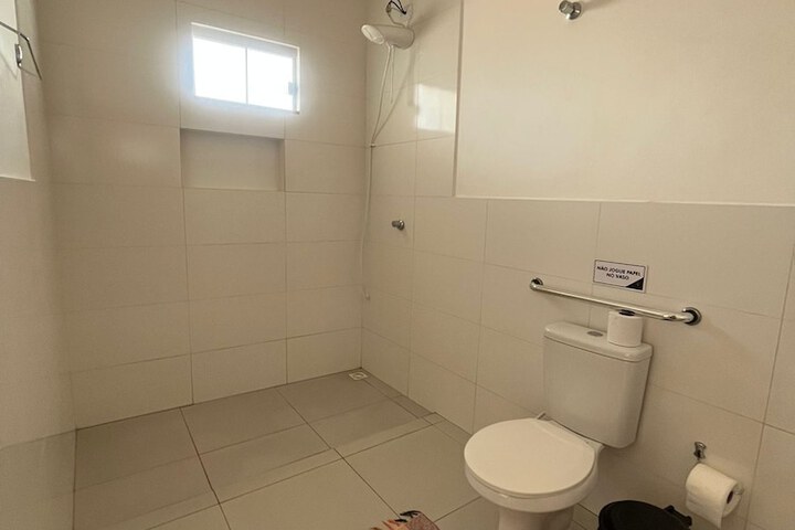 Room 13 of 21