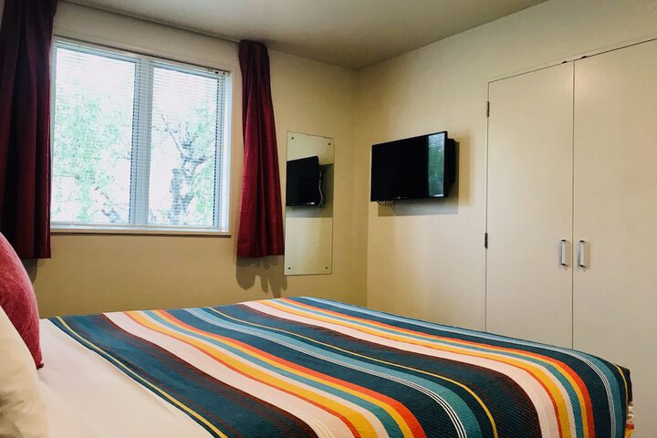Room 17 of 52