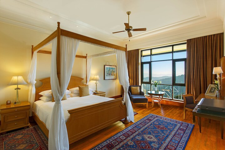 Room 34 of 97