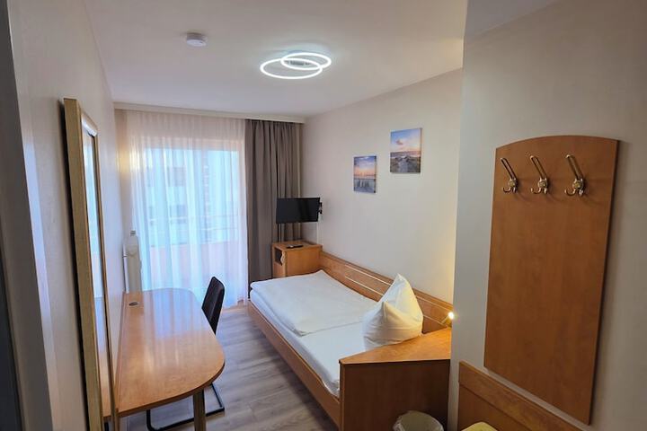 Room 29 of 62