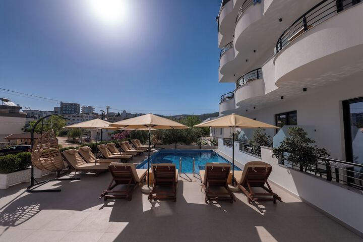 Hotel 68 of 73
