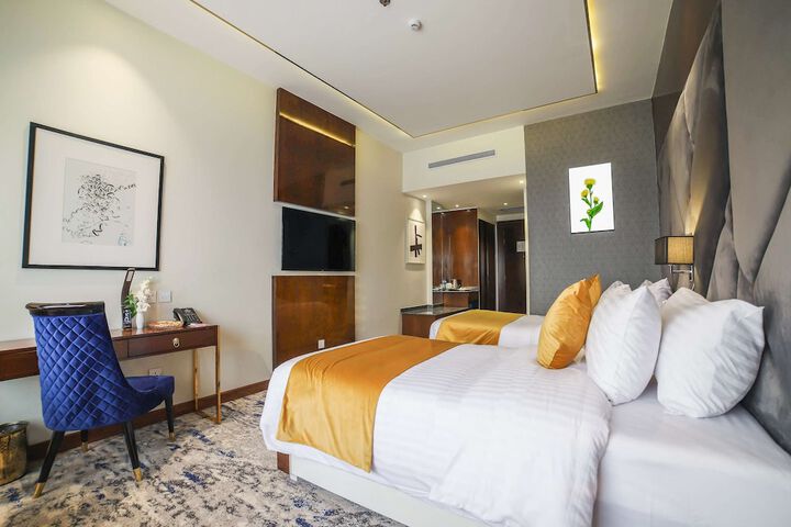 Room 21 of 69
