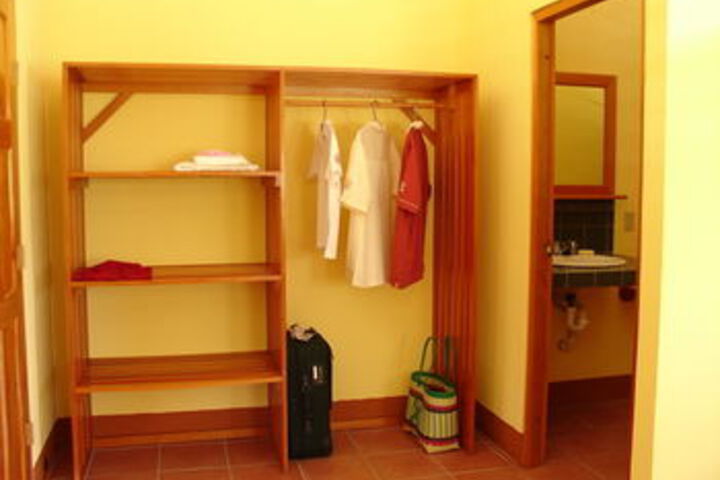 Room 12 of 24