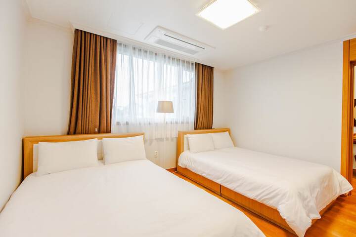 Room 5 of 59