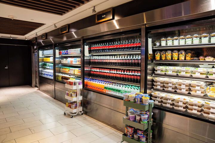 Snack bar