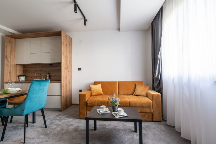 Room 35 of 50