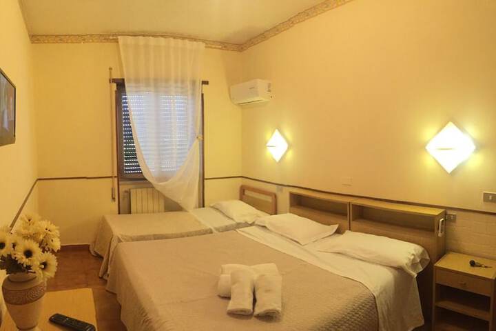 Room 4 of 56