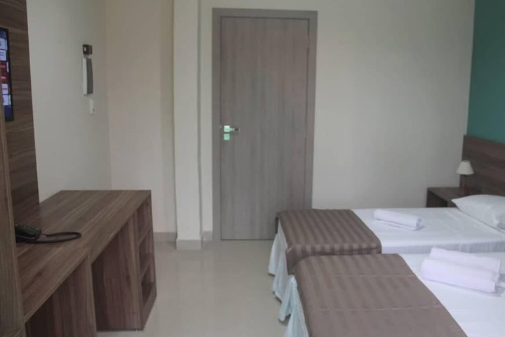 Room 21 of 26