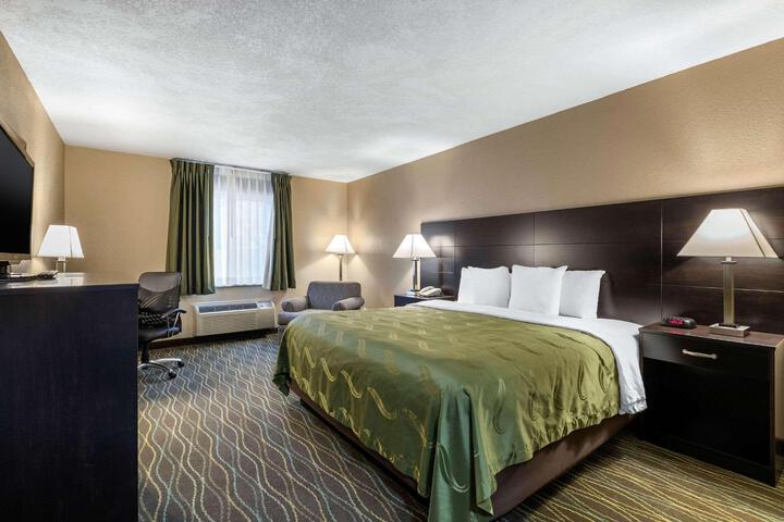 1 King Bed Mobility Accessible (5 of 9)