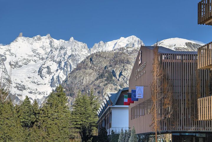 Le Massif Hotel &  Lodge Courmayeur The Leading Hotels of the World in Courmayeur
