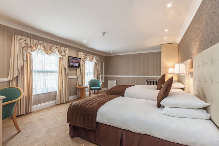Room 7 of 23