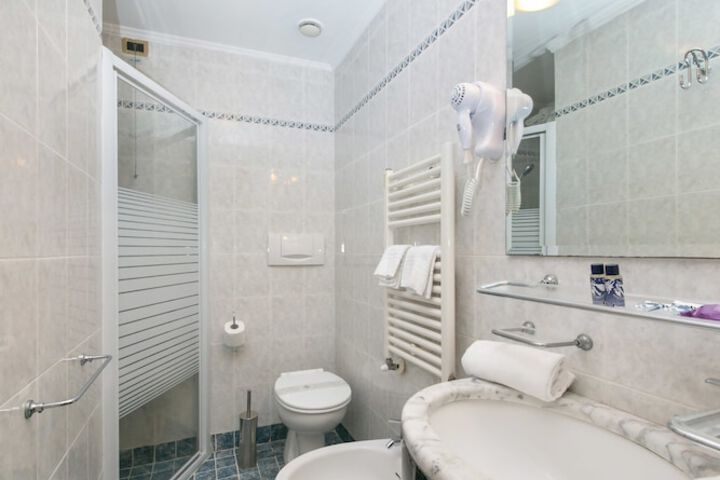 Bathroom Interior Photo