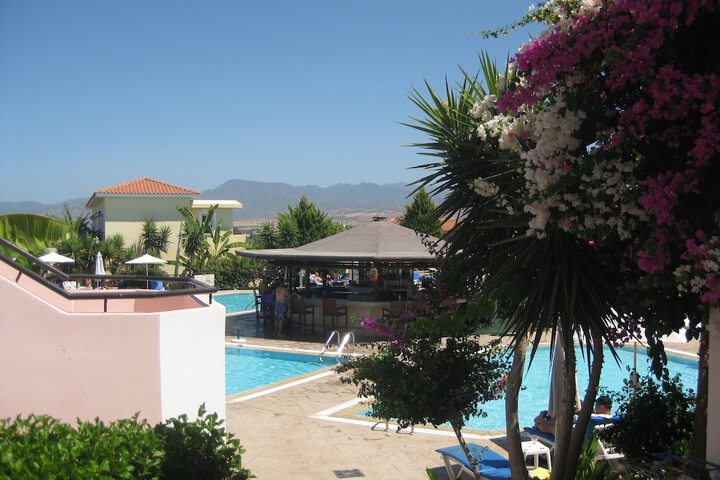 Pool 62 of 87