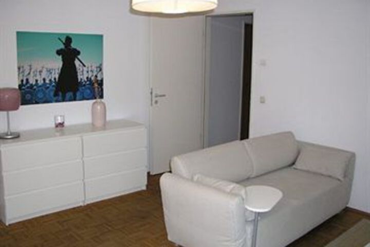 Room 30 of 41