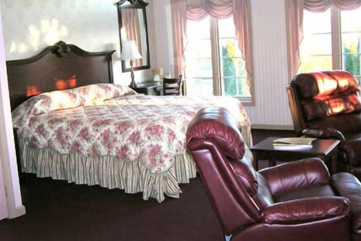 Room 6 of 24
