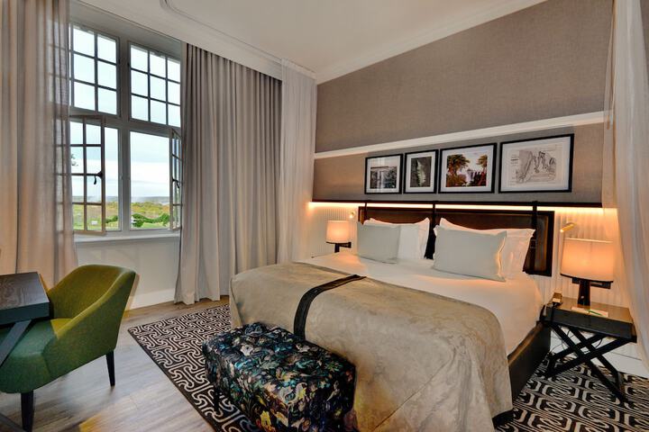 Room 25 of 130