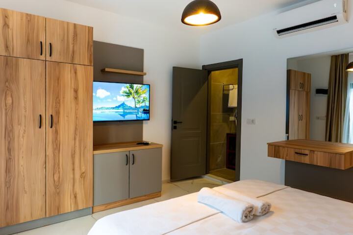 Room 15 of 45