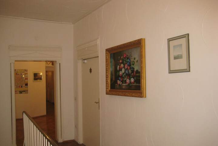 Ballroom/Hall 63 of 73