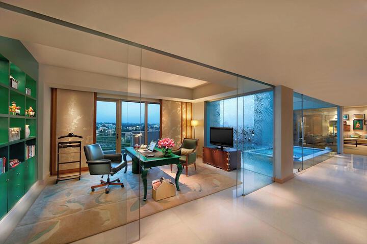 Room 21 of 88