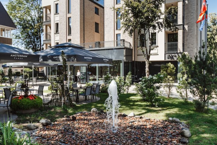 Terrace/Patio 66 of 70