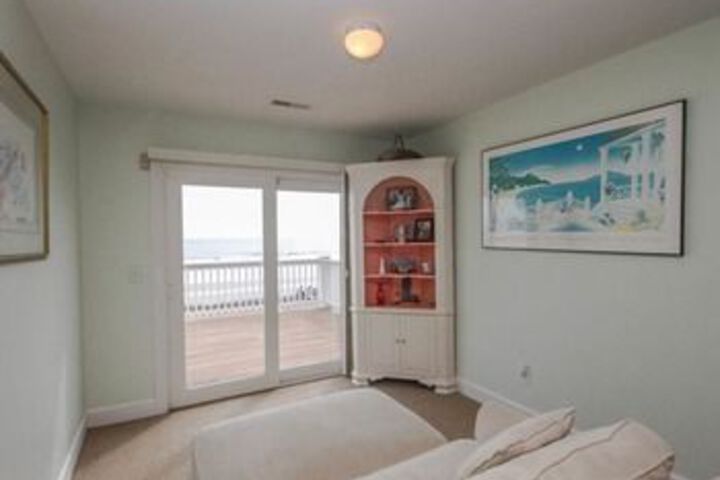 Room 19 of 46