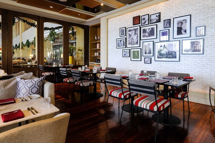 Dining 200 of 277