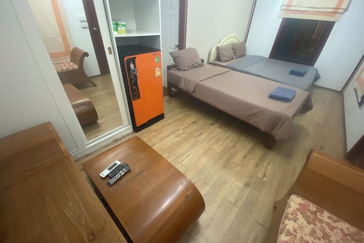 Room 79 of 195