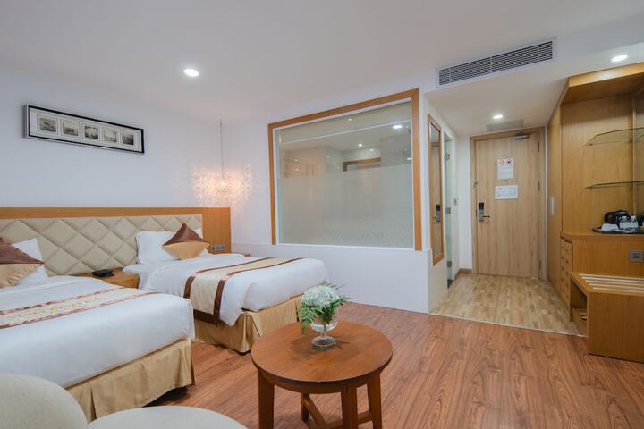 Room 49 of 121