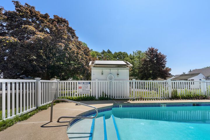 Pool 47 of 64