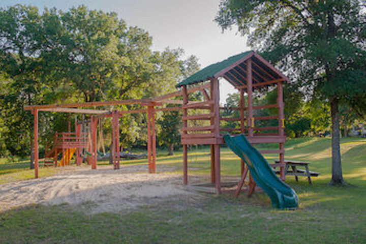 Childrens Activities 17 of 135