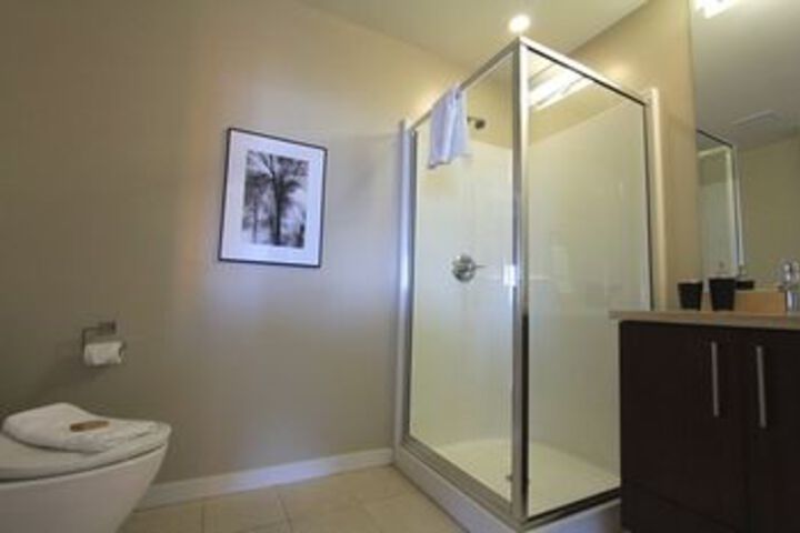 Room 4 of 23