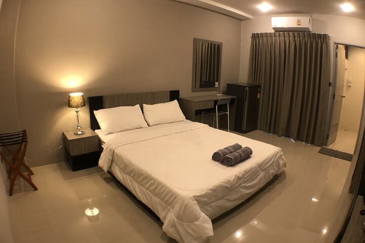 Room 4 of 45