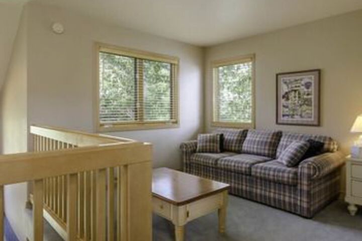 Room 16 of 18