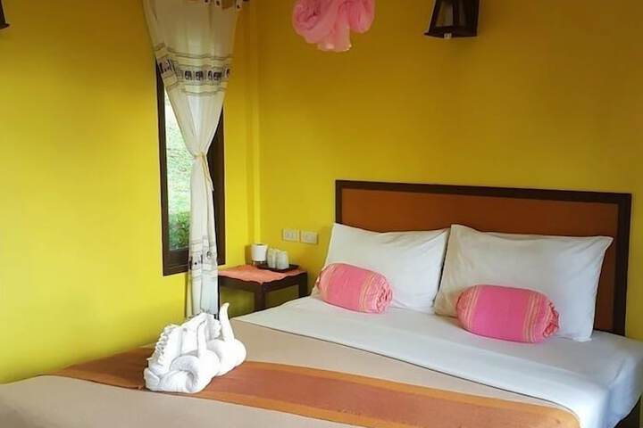 Room 10 of 40