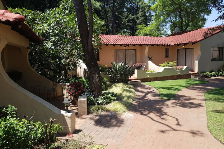 Property Grounds 18 of 19