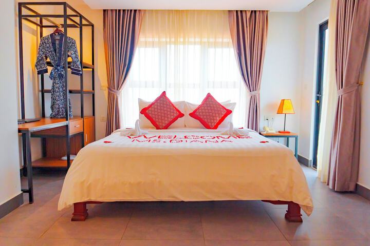 Room 15 of 91