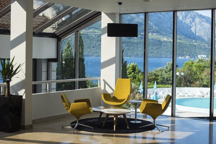 Lobby Entry
