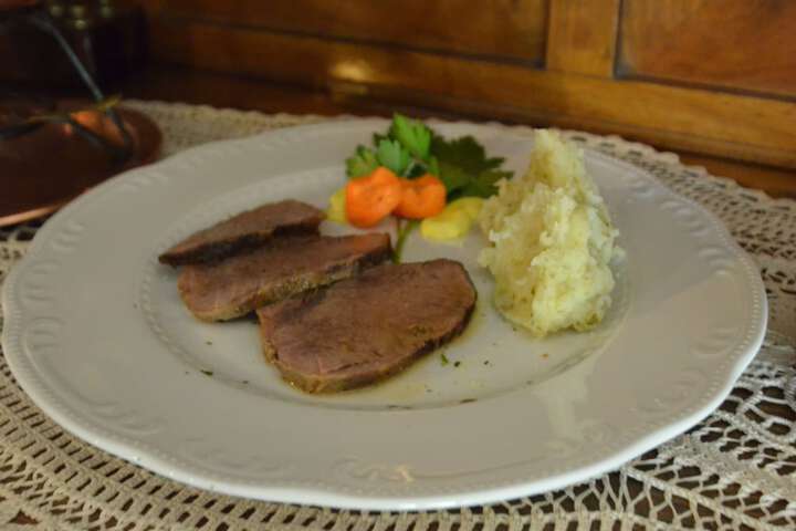 Dining Photos