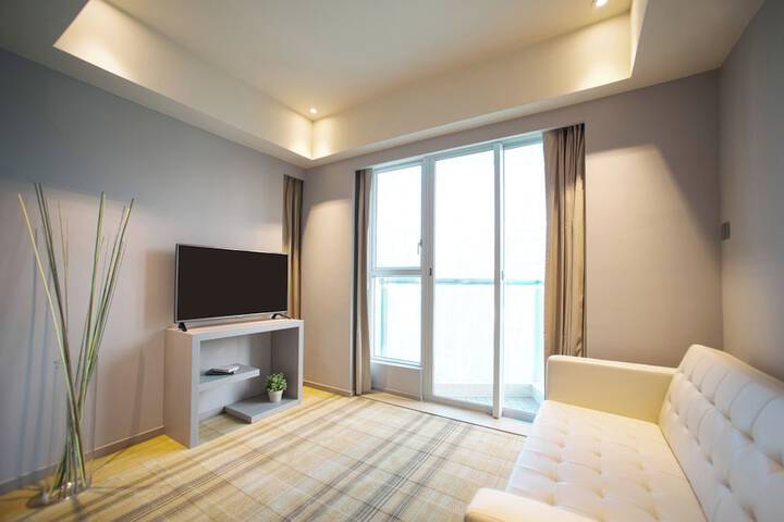 Room 10 of 31