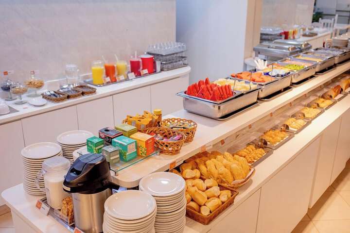 Breakfast/Coffee Service 99 of 119