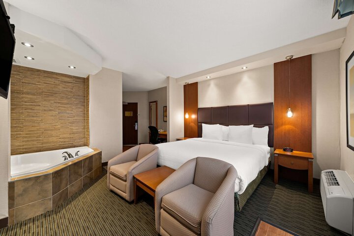 Room 20 of 65