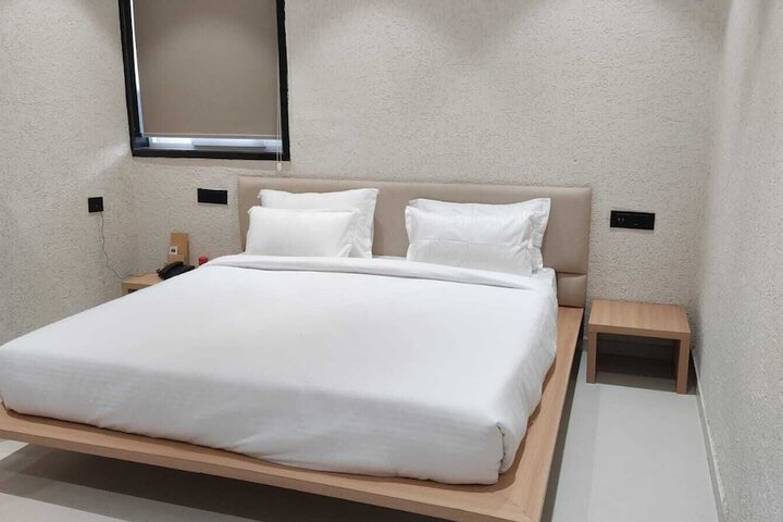 Room 29 of 72