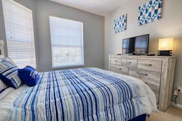Room 3 of 26