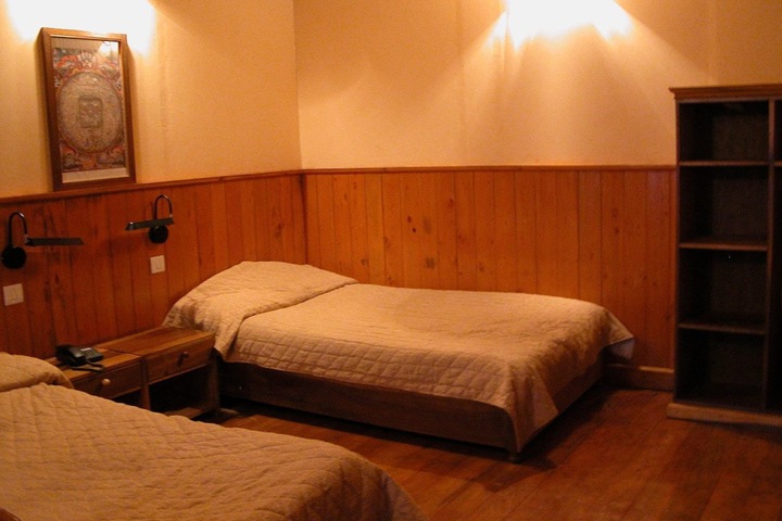 Room 5 of 21